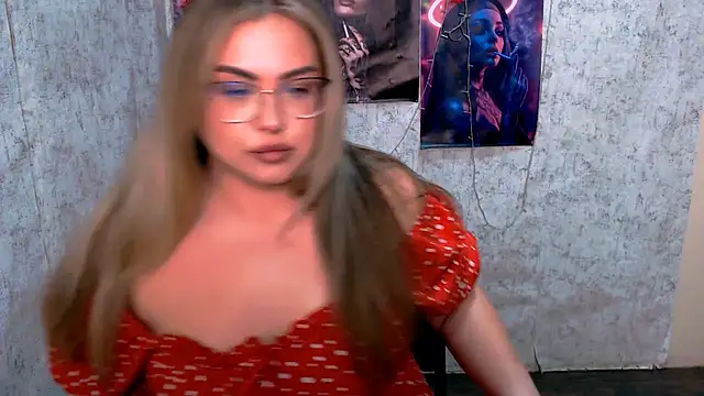 Snapshot of AminaSoul_ chatting on 04-13-26, 06:50 AminaSoul online show from 04-13-26, 06:50