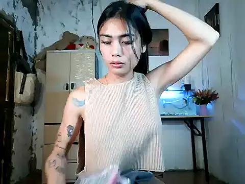 Snapshot of Martha4you chatting on 06-25-26, 10:15 Martha4you online show from 06-25-26, 10:15