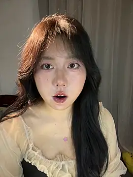 ooooBaby129 online show from 04-04-26, 12:01