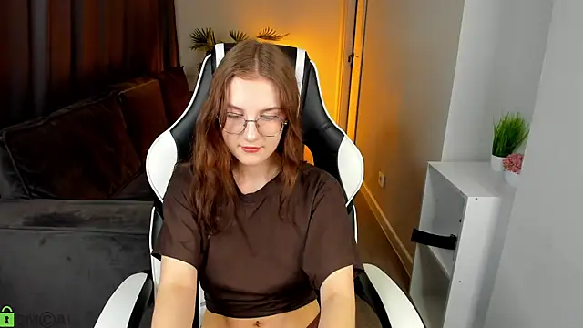 Madeli nova online show from 04-06-26, 02:07