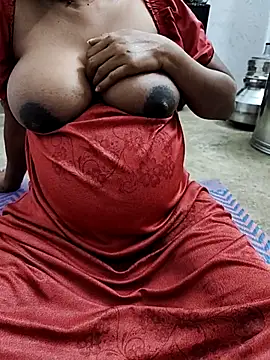 Snapshot of punampooja chatting on 04-01-26, 03:09 punampooja online show from 04-01-26, 03:09