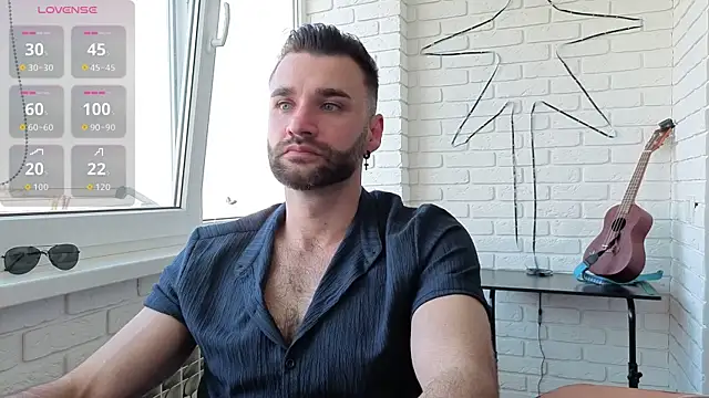 Snapshot of DaddySlava chatting on 06-05-26, 04:35 DaddySlava online show from 06-05-26, 04:35