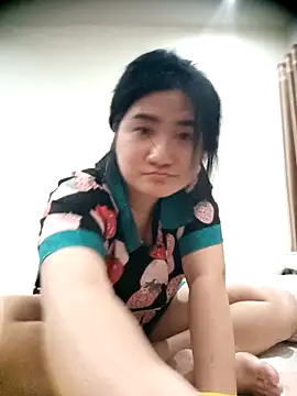 Alicee 001 online show from 04-13-26, 04:22