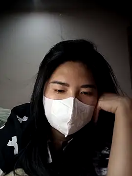 Alicee 001 online show from 04-14-26, 02:55