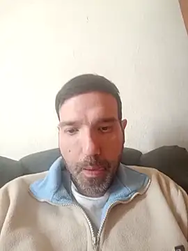 Snapshot of olivaissul chatting on 04-13-26, 01:37 olivaissul online show from 04-13-26, 01:37