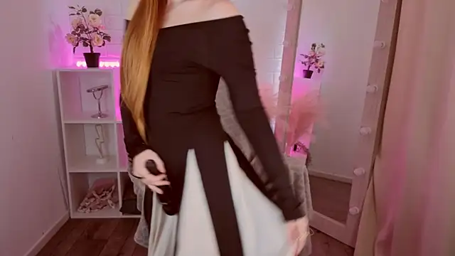 EvaBellea online show from 04-18-26, 12:51