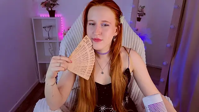 EvaBellea online show from 04-15-26, 01:26