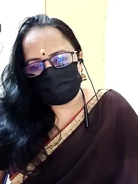 monisha cam online show from 04-12-26, 05:16