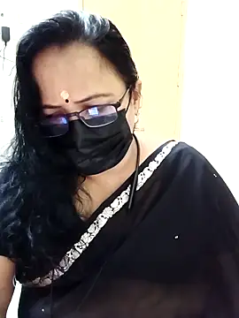 monisha cam online show from 05-03-26, 09:36
