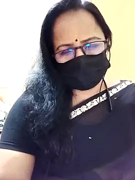 monisha cam online show from 04-18-26, 04:42