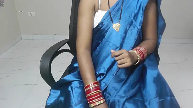 Hot Bhabhi 1 online show from 05-24-26, 09:36