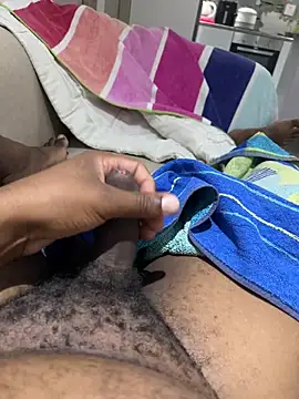 Darkslinger91 online show from 04-07-26, 06:43