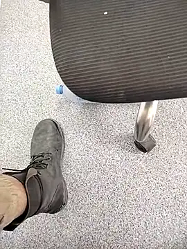 samosa7678 online show from 04-10-26, 12:45