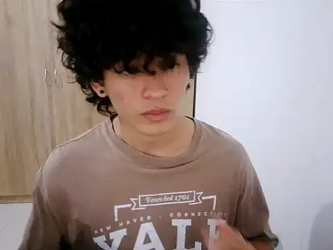 normalboy16 online show from 04-03-26, 10:27