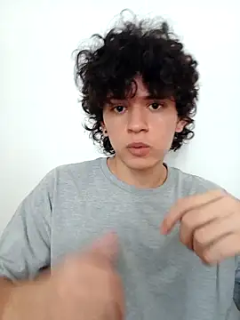 normalboy16 online show from 04-01-26, 06:38