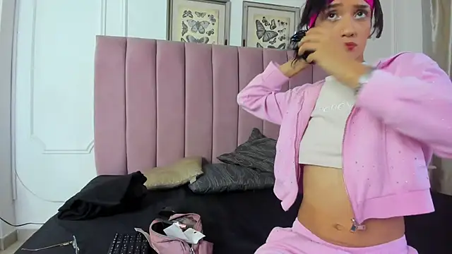 Alexa fox669 online show from 06-25-26, 01:27