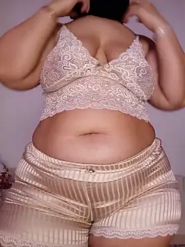 Sexy yassimna online show from 05-19-26, 02:24