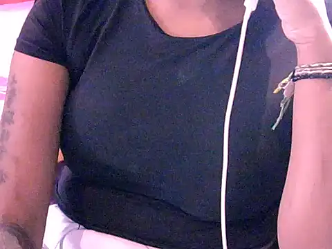 IndianSexyy21 online show from 04-02-26, 03:08