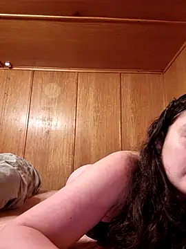Young Swiss Lisa online show from 04-01-26, 08:06