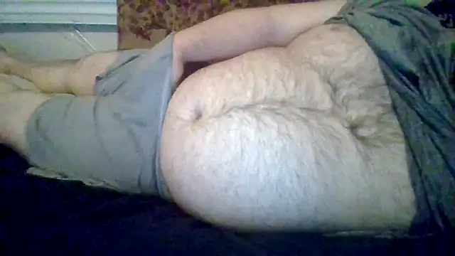Snapshot of TBFL0204 chatting on 05-21-26, 12:52 TBFL0204 online show from 05-21-26, 12:52