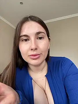 Snapshot of Lindasix chatting on 05-18-26, 07:24 Lindasix online show from 05-18-26, 07:24