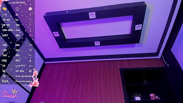 LexiAdamss online show from 05-11-26, 02:45