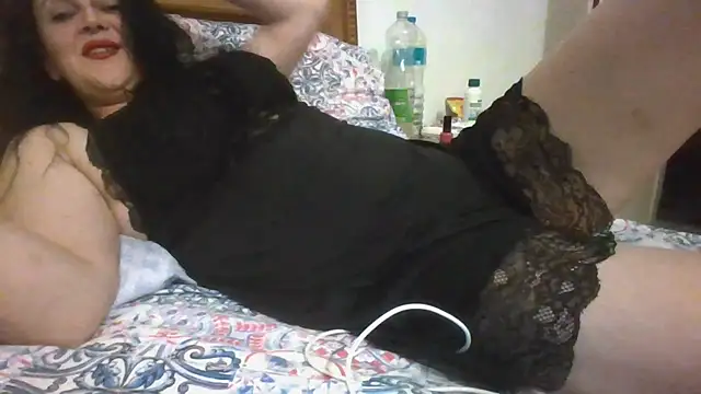 Snapshot of MonicaX69X chatting on 07-05-26, 12:26 MonicaX69X online show from 07-05-26, 12:26