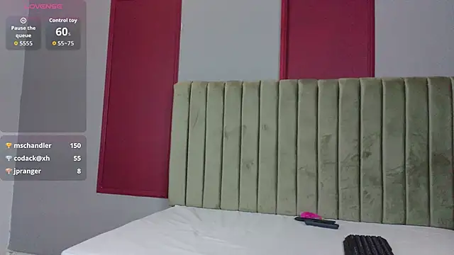 lolafire cr online show from 04-04-26, 07:42