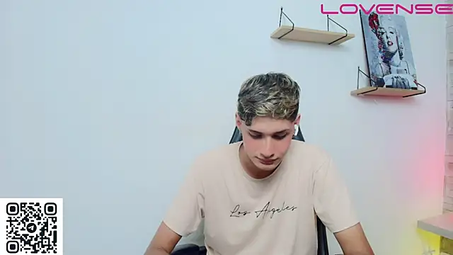 flaquito    online show from 05-13-26, 08:27