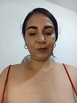 Emily Divi69 online show from 04-28-26, 02:32