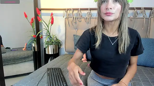 alma rose  online show from 04-30-26, 07:54