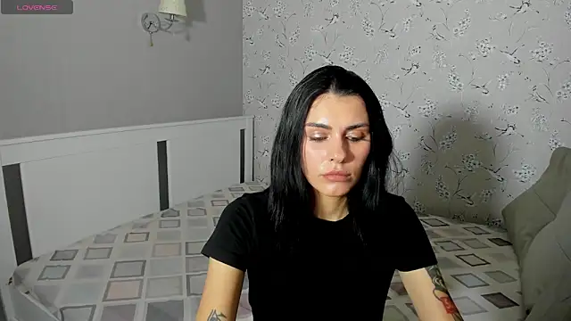 TiaMur  online show from 05-28-26, 05:30