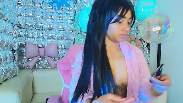 candy-paris online show from 06-15-26, 03:34