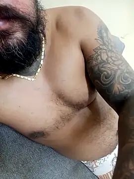 Snapshot of akela_pan1 chatting on 04-02-26, 08:37 akela pan1 online show from 04-02-26, 08:37