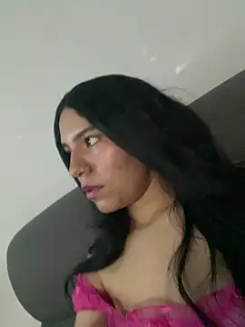 IsabelaRivers online show from 05-01-26, 03:33