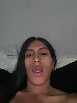 luna duque online show from 06-12-26, 08:28