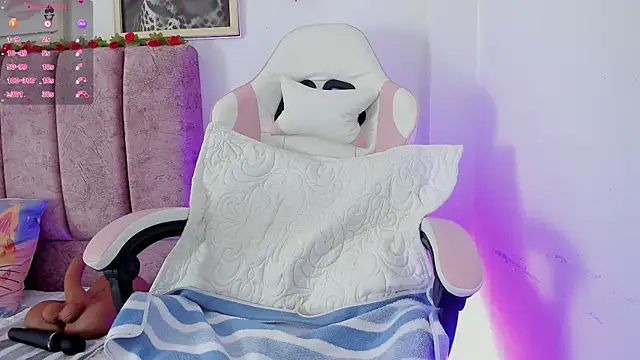 alisson boobs   online show from 06-20-26, 11:10