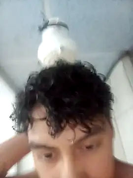 Snapshot of Alcon347 chatting on 04-02-26, 02:08 Alcon347 online show from 04-02-26, 02:08