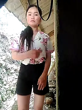 Tieuvy122 online show from 04-03-26, 07:04