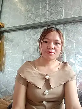 Snapshot of Baohong11 chatting on 04-03-26, 03:57 Baohong11 online show from 04-03-26, 03:57