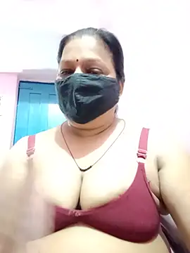 Snapshot of PINKI_024 chatting on 06-01-26, 06:02 PINKI 024 online show from 06-01-26, 06:02