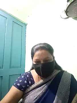 PINKI 024 online show from 04-10-26, 05:36