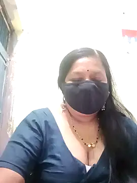 PINKI 024 online show from 04-29-26, 05:33