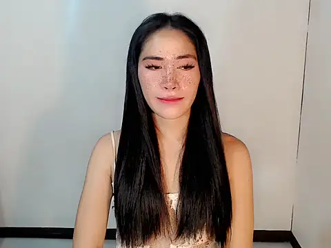 urasiankylie online show from 04-18-26, 05:04