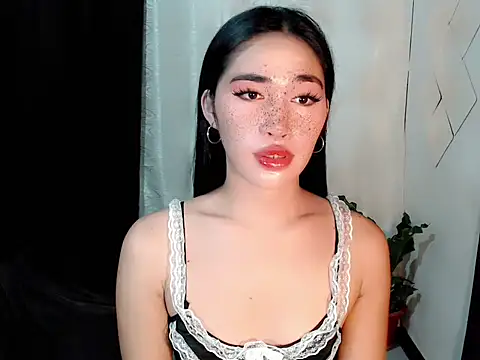 urasiankylie online show from 05-06-26, 03:16