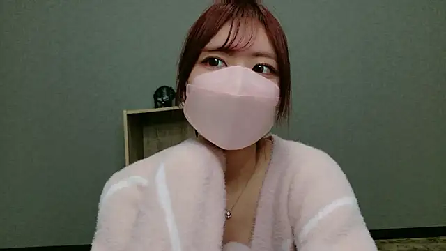 YUA 0425 online show from 05-15-26, 02:09