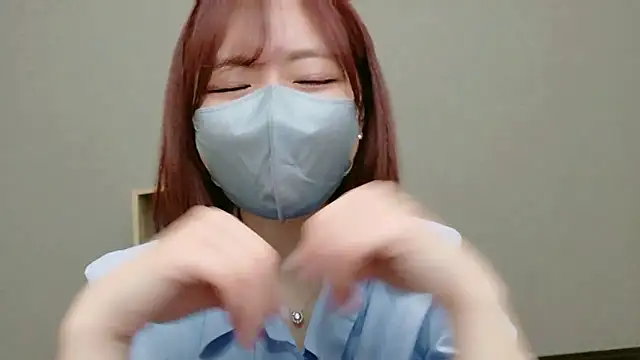 YUA 0425 online show from 05-12-26, 03:58