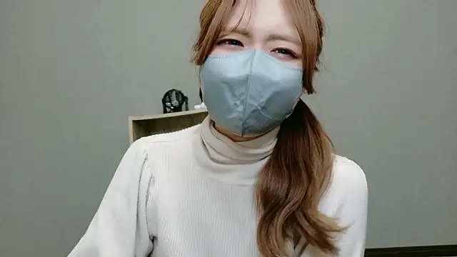 YUA 0425 online show from 05-05-26, 06:00