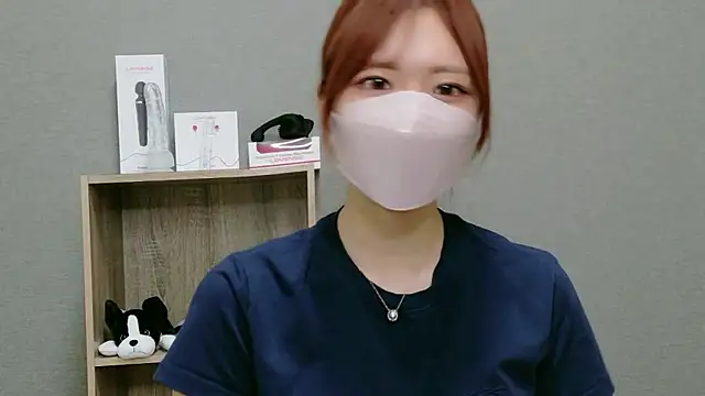 YUA 0425 online show from 05-30-26, 06:09