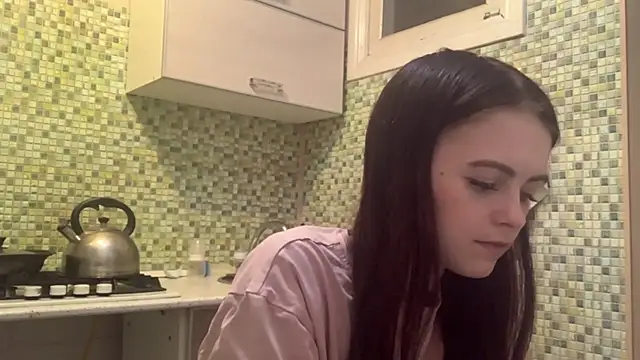 KikiAmino online show from 04-04-26, 05:30
